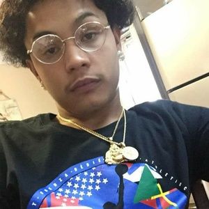 Meet your Posher, Mikey